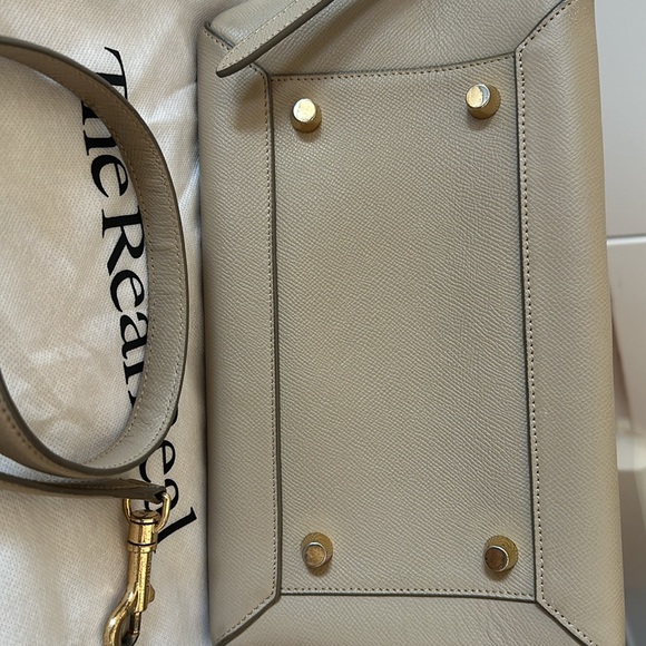 Celine mini belt bag in beige - Picture 4 of 11